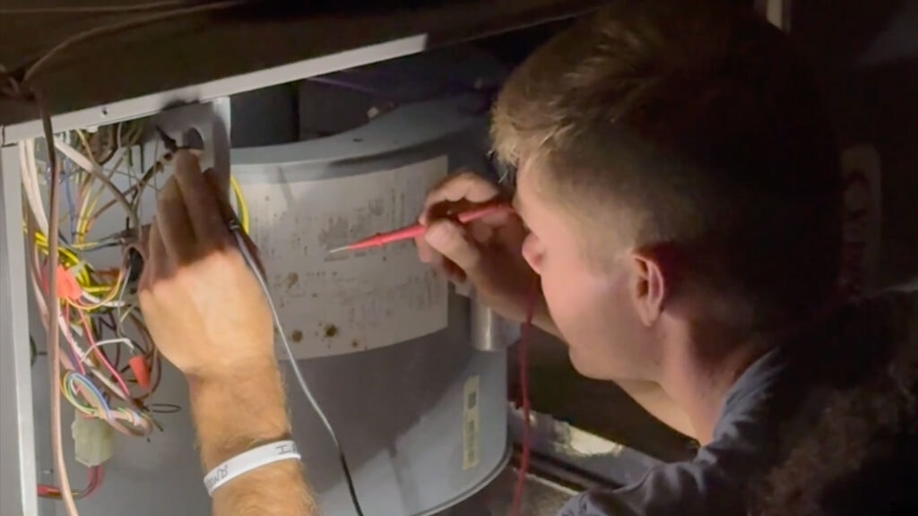 We are checking the electrical components of the system and looking for an electrical signal from the outside unit to communicate to the inside unit to turn on. This is common in our Commercial quarterly services we do for customers.